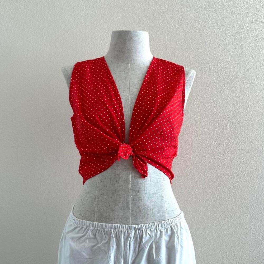 handmade white-red polka dot sleeveless crop top